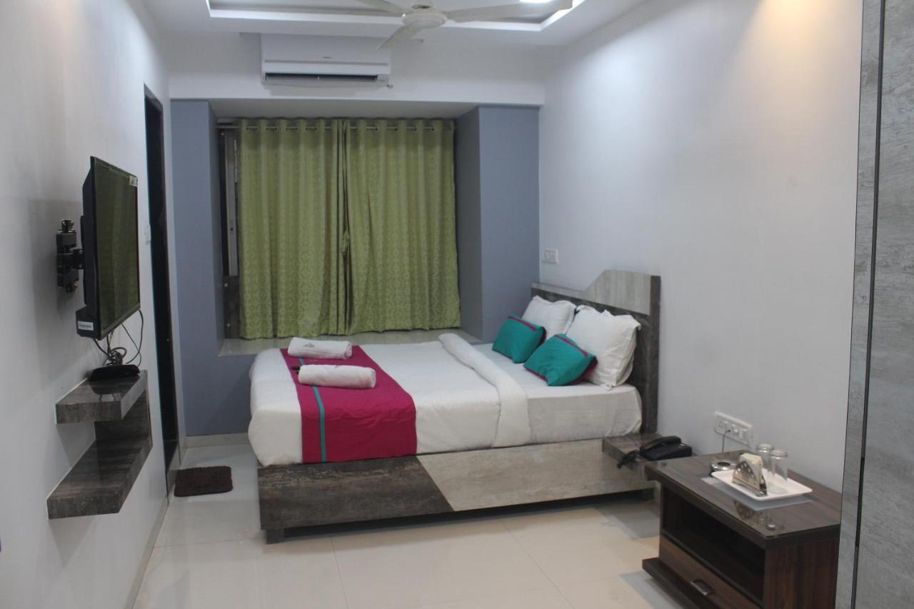 Hotel Park Inn Andheri West Mumbai Exterior photo