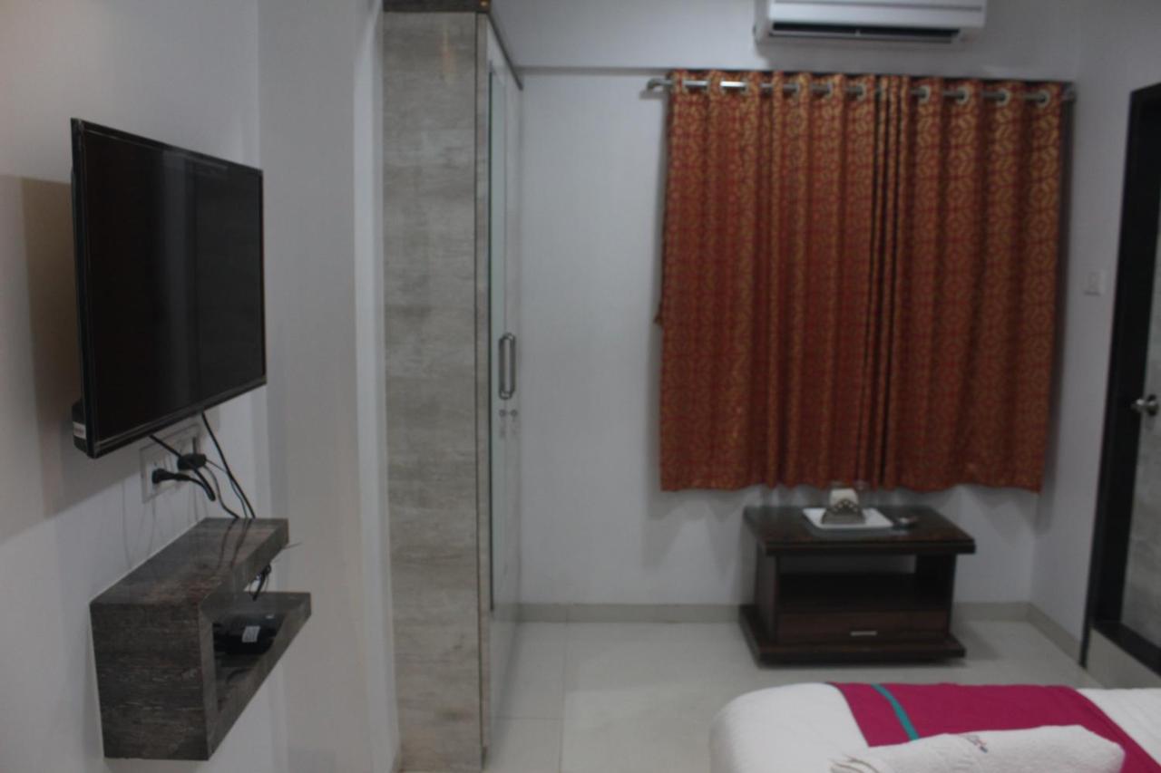 Hotel Park Inn Andheri West Mumbai Exterior photo